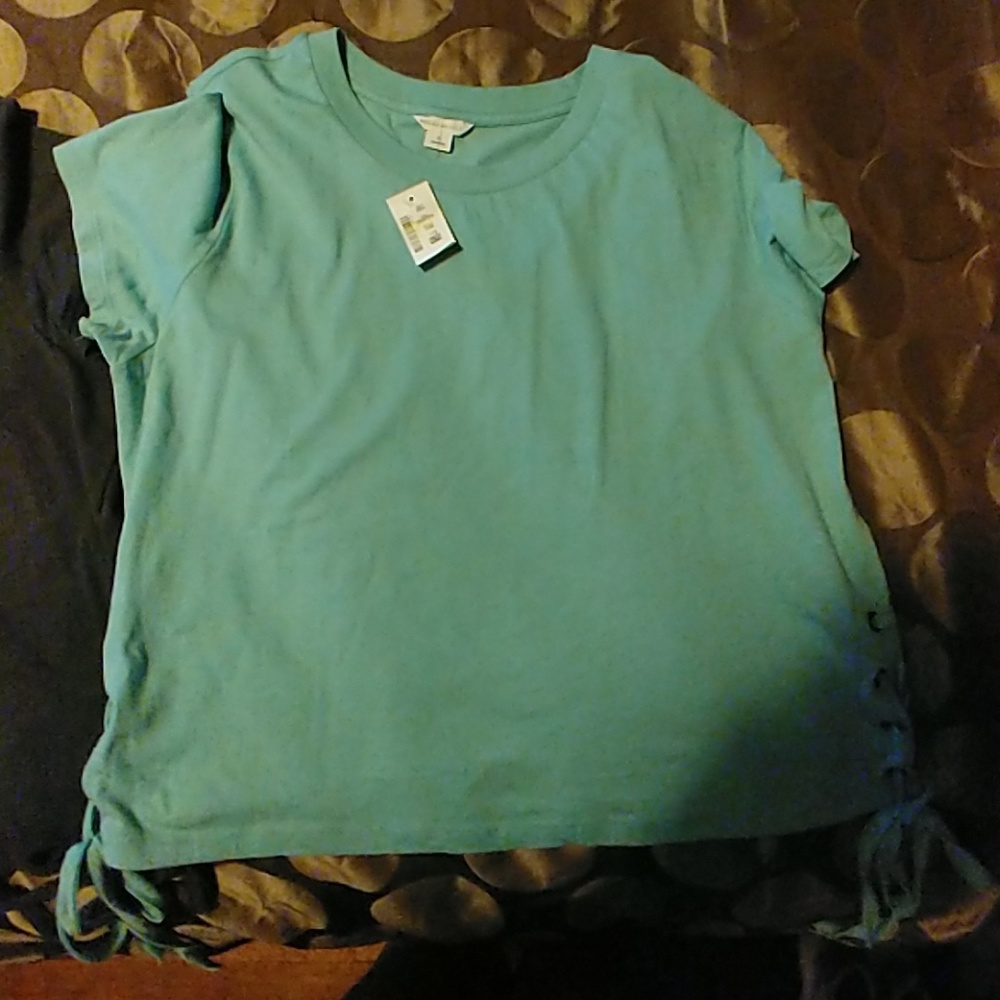 Aeropostal short sleeve tops